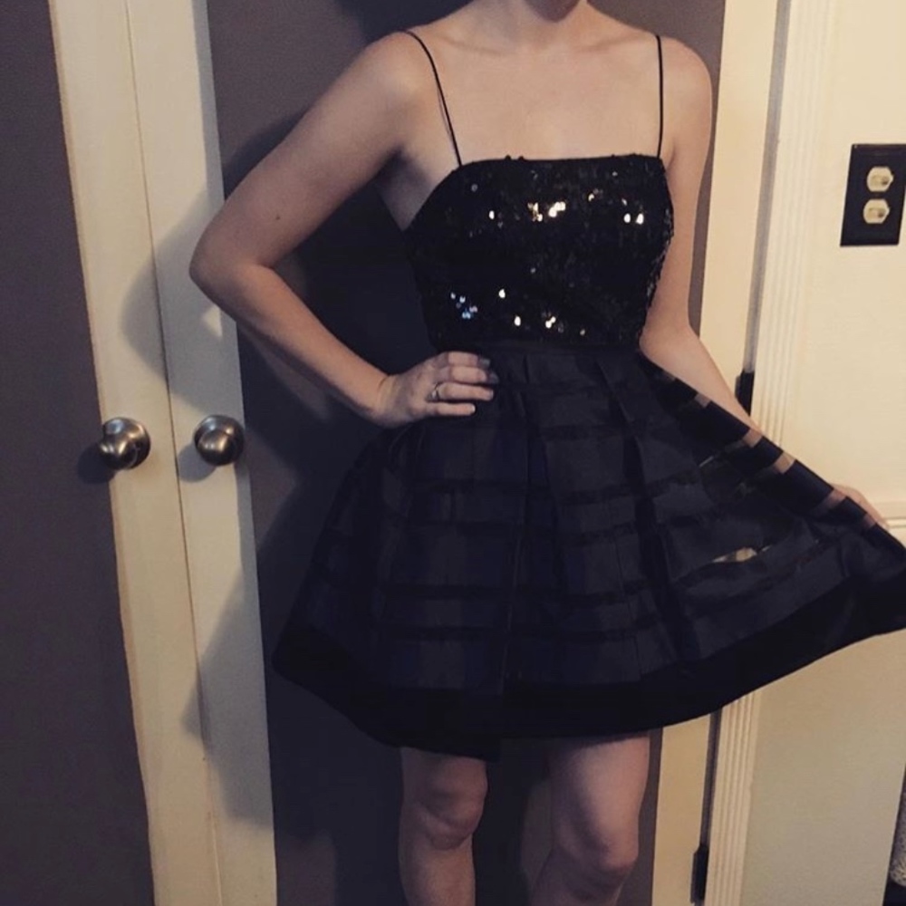 Hailey Logan Homecoming / Cocktail / Prom Dress